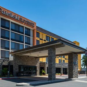 Fairfield Inn And Suites By Marriott Bakersfield Central